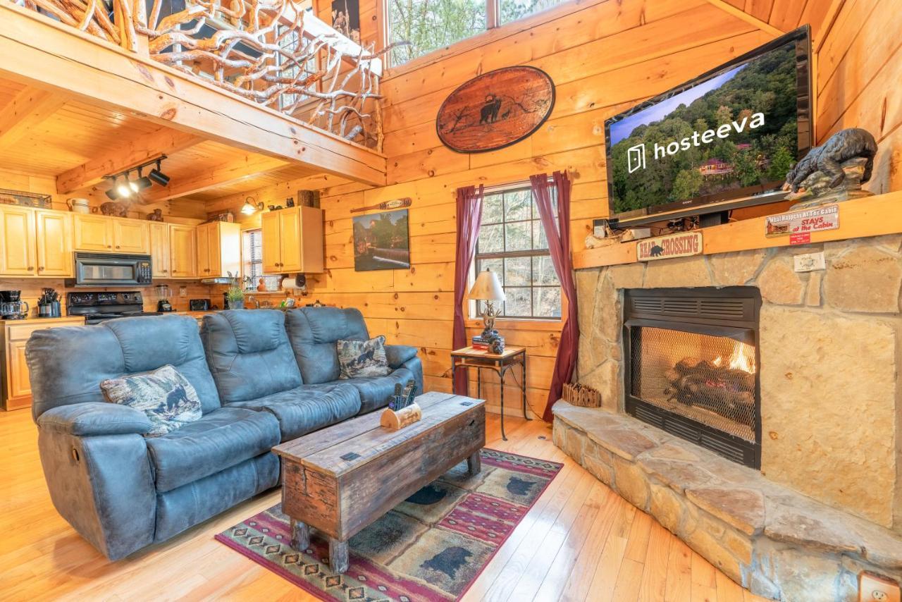 Moonshine Ridge Cabin With Hot Tub And Fire Pit 鸽子谷 外观 照片