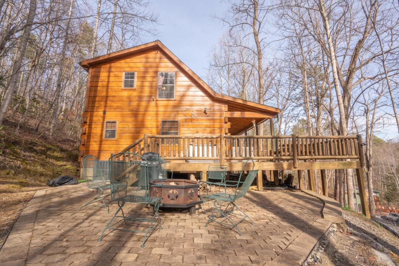Moonshine Ridge Cabin With Hot Tub And Fire Pit 鸽子谷 外观 照片